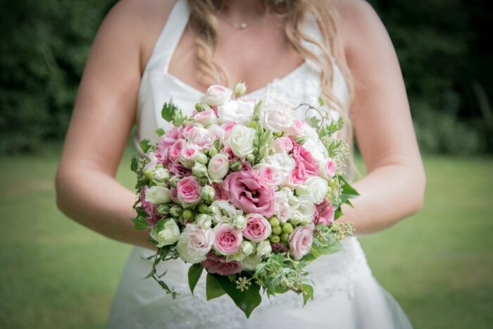 Le Tri Fleuri - Galerie photo - Bouquets de mariée et boutonnières